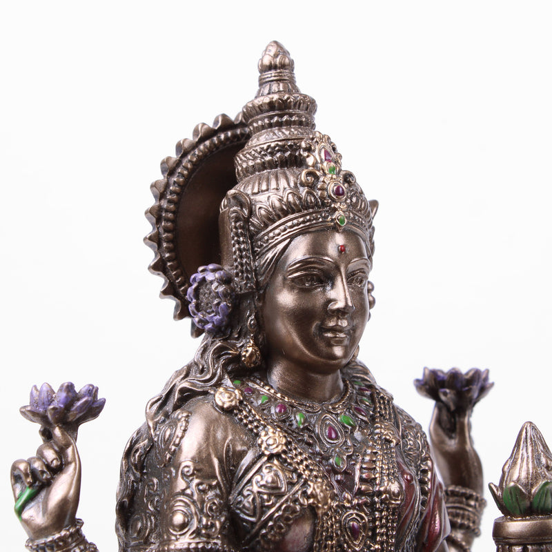 Statue de Lakshmi, déesse indienne (Sculpture en bronze moulé à froid)