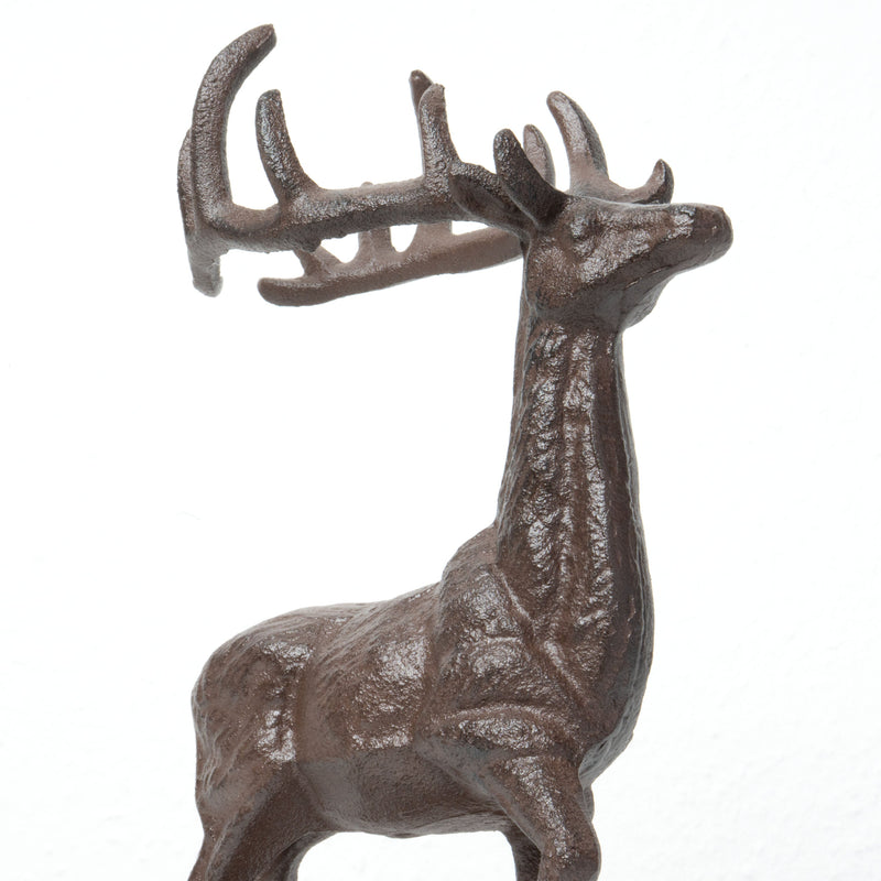 Statue de Cerf en Fonte – Symbole de Force et d’Élégance