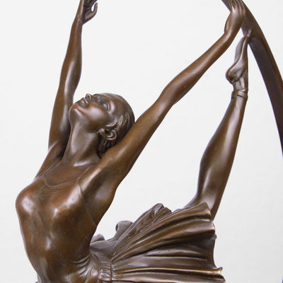 Statue Danseuse (Danseuse de l'Anneau - Sculpture en Bronze Coulé à Chaud)