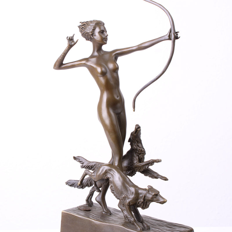 Statue de la Déesse Diane (La Dernière Flèche - Sculpture en Bronze Coulé à Chaud)