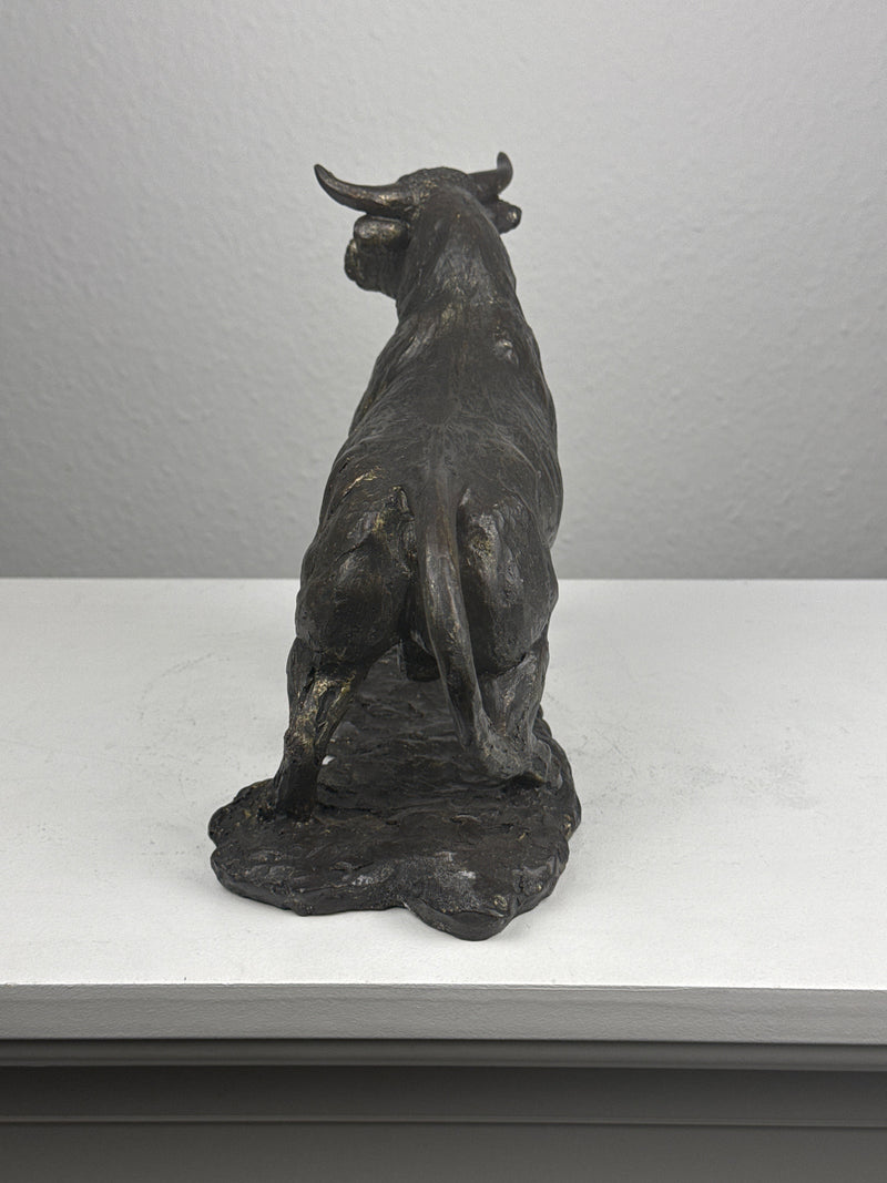 Statue de Taureau – Symbole de Force animale (Laiton noirci)