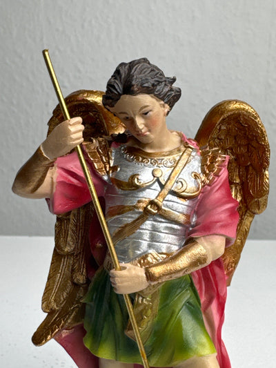 Sculpture de Saint Michel Archange – Vainqueur du Mal