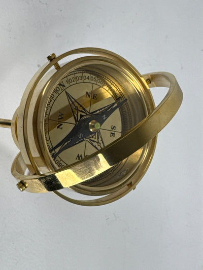 Boussole sur trépied (Laiton)