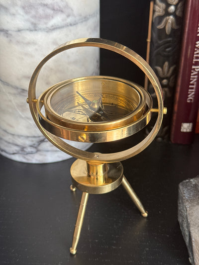 Boussole sur trépied (Laiton)