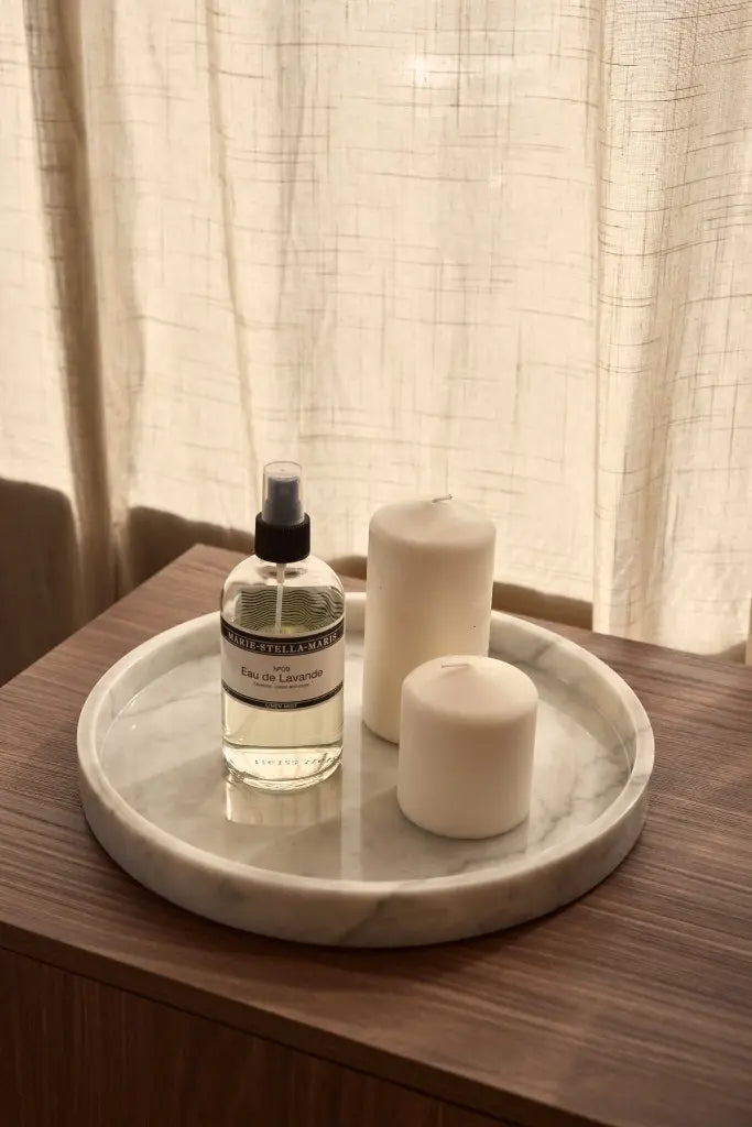 Plateau Rond en Marbre avec Bords (Blanc)