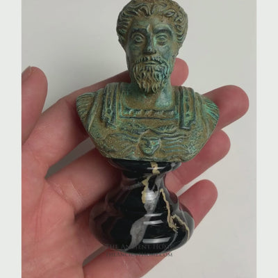 Buste de Marc Aurèle (petite taille) - bronze vert