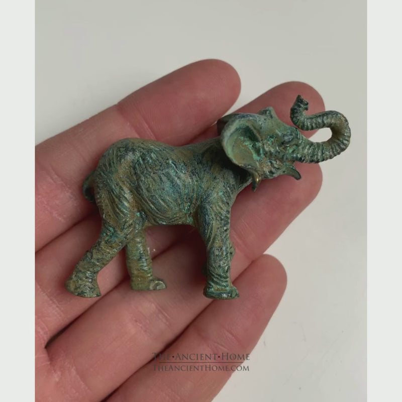 Statue Éléphant - bronze vert