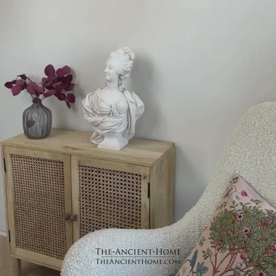 Buste de Marie-Antoinette - sculpture en marbre