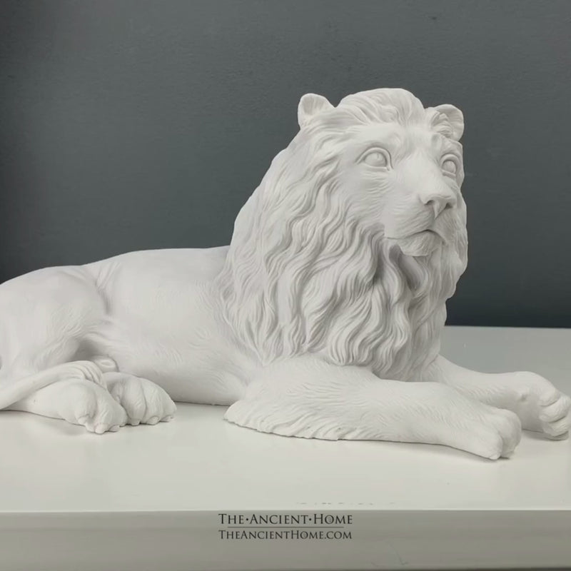 Statue de lion couché - sculpture en marbre