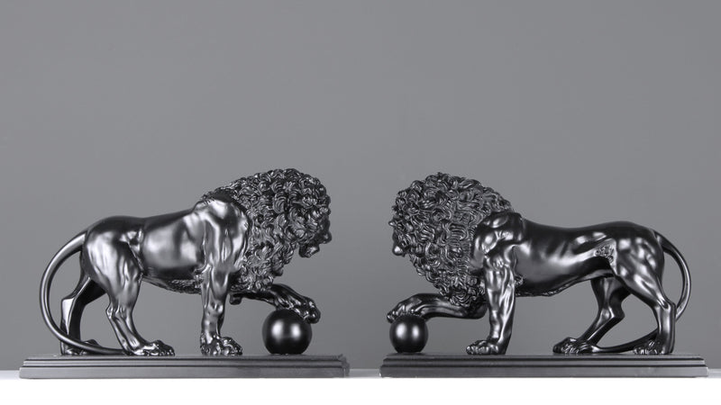 Les Lions de Médicis et Vacca - statues en paire (noire) - sculpture en marbre