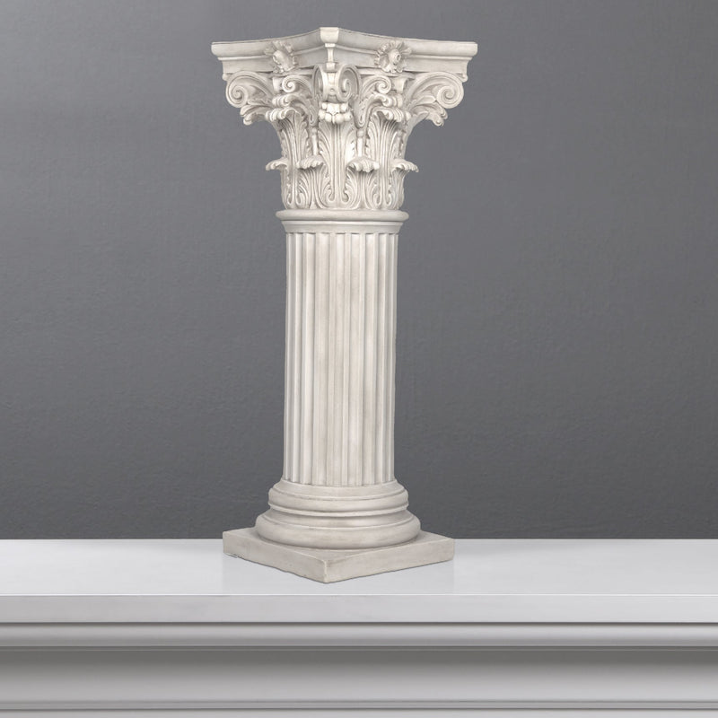Chapiteau de colonne corinthienne - grande sculpture en marbre blanc