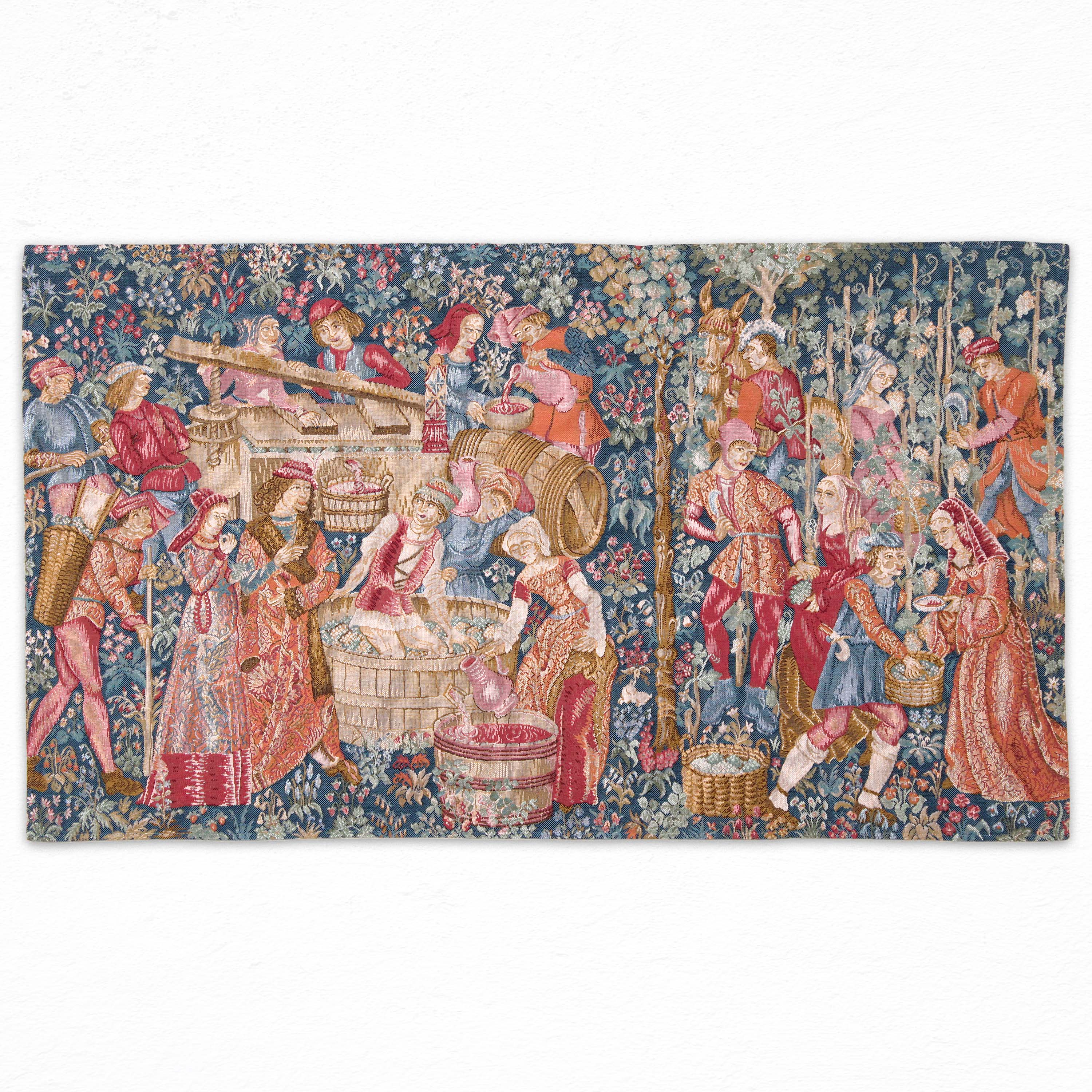 Tapisserie les vendanges L'atelier L'ARANTELE à Saint-Céré a tissé dans Tapisserie les vendanges L'atelier L'ARANTELE à Saint-Céré a tissé dans