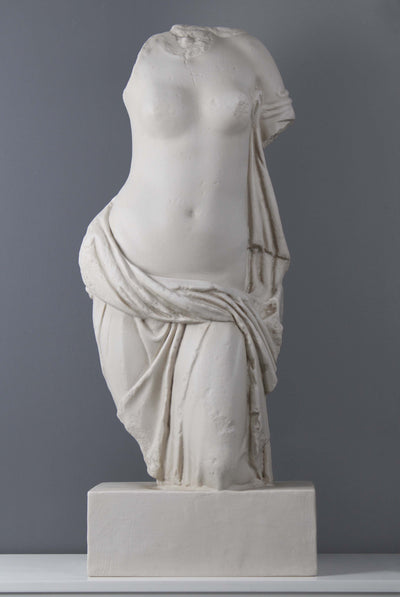 Torse d'Aphrodite - grande sculpture en marbre blanc
