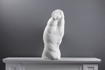 Statue de torse masculin - sculpture en marbre