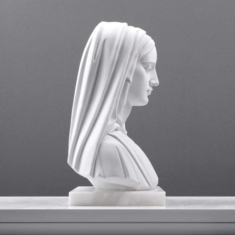 Buste de dame voilée - sculpture en marbre