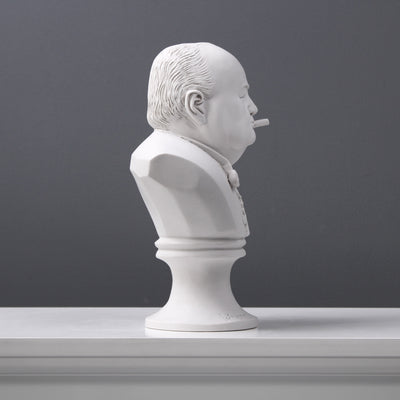 Buste de Winston Churchill avec cigare - sculpture en marbre