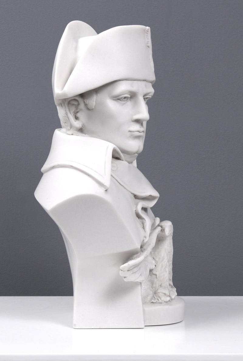 Buste de Napoléon avec Aigle - sculpture en marbre