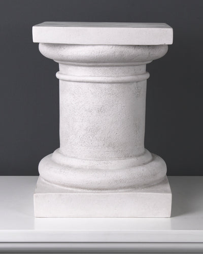 Petite colonne - sculpture en marbre