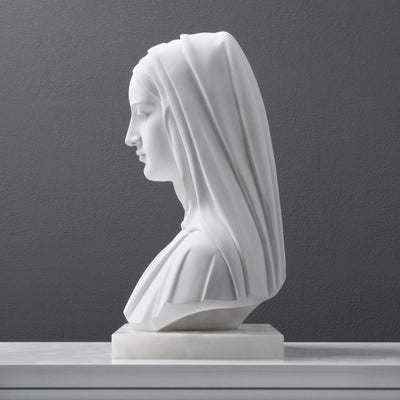 Buste de dame voilée - sculpture en marbre