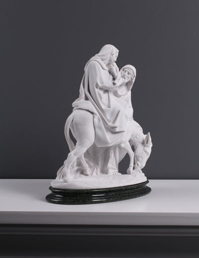 Statue de la Sainte Famille - sculpture en marbre