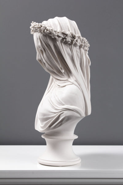 Buste de La Vierge Voilée - sculpture en marbre