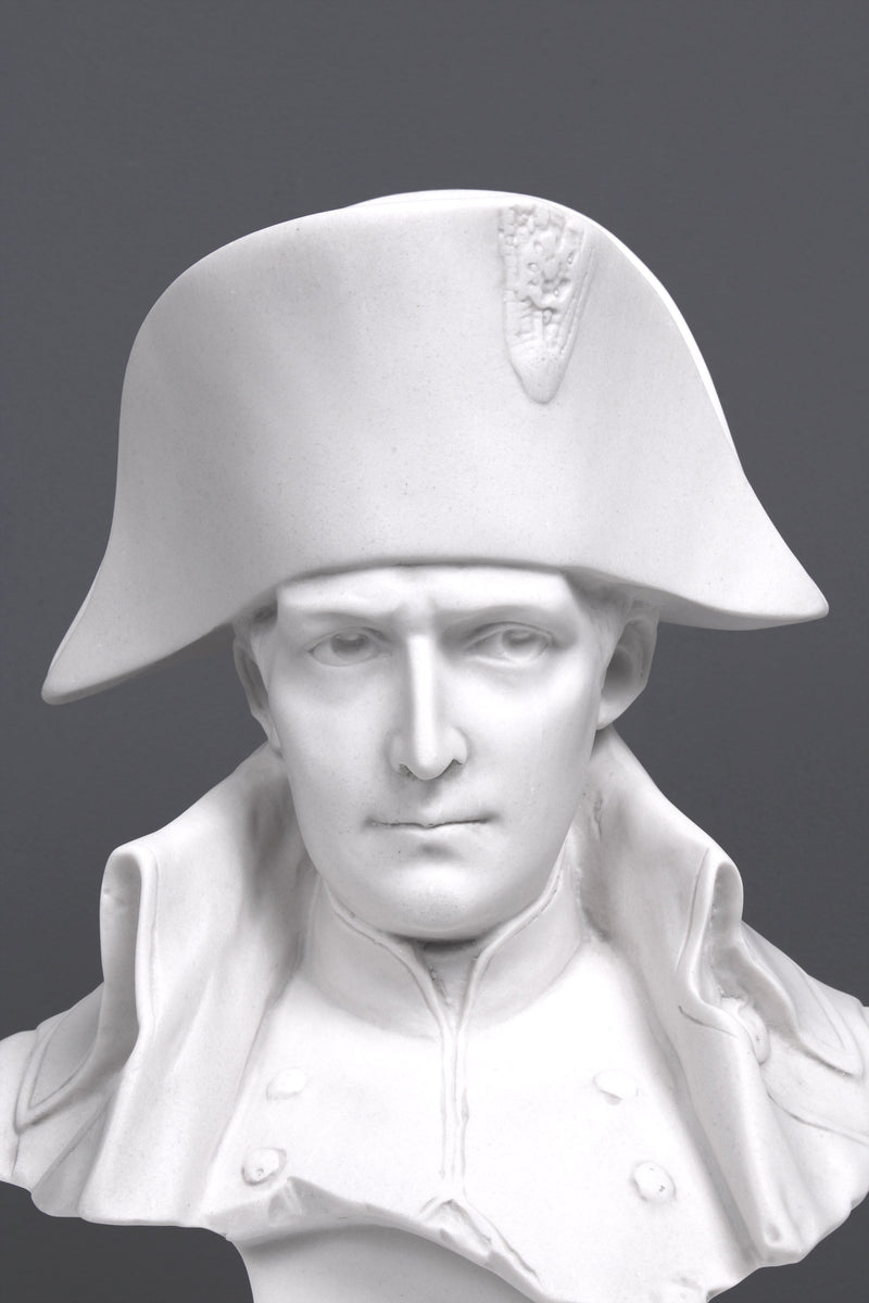 Buste de Napoléon Bonaparte - sculpture en marbre