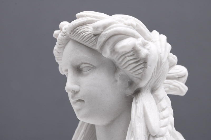 Statue de sphinx (petite taille) - sculpture en marbre