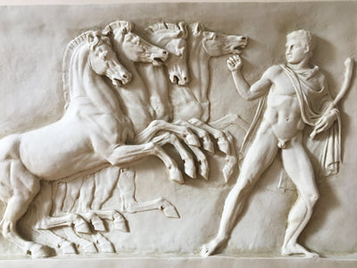 Char d'Éos - bas-relief (Herculanum) - grande sculpture en marbre blanc