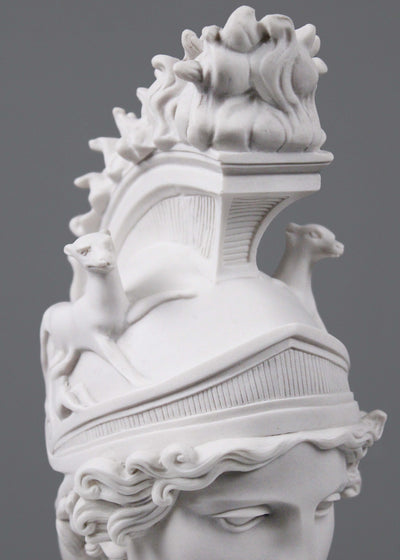 Buste de Roma (déesse) - sculpture en marbre