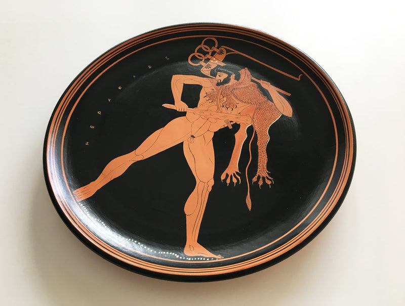 Assiette grecque avec Hercule à figures rouges - The Ancient Home