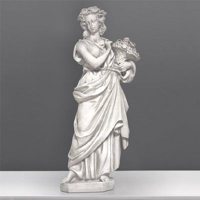 Statue de la déesse d'automne - grande sculpture en marbre blanc